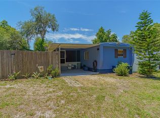 1158 County Road 482n, Lake Panasoffkee, FL 33538