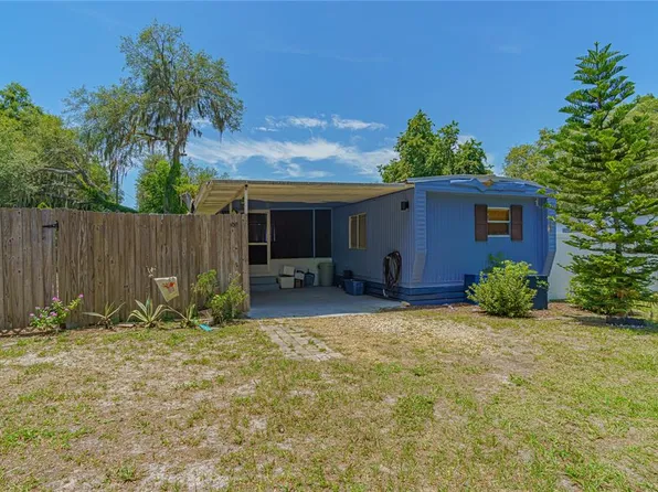 1158 County Road 482n, Lake Panasoffkee, FL 33538