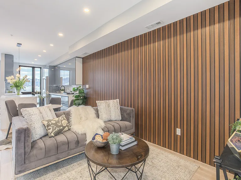 1332 G St SE #3 — Photo 7