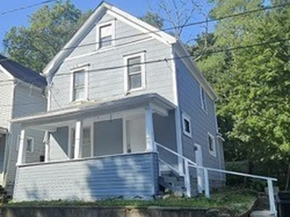 4 Manila Pl, Akron, OH 44311