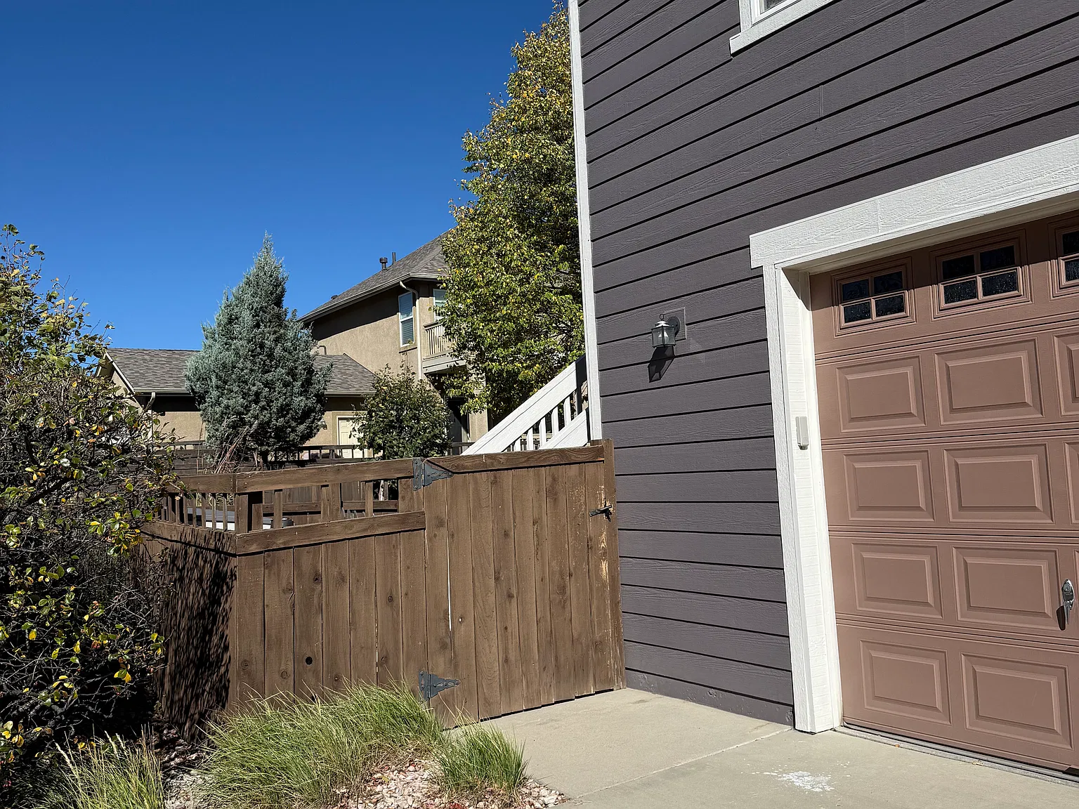 1333 Cresson Mine Dr — Photo 2