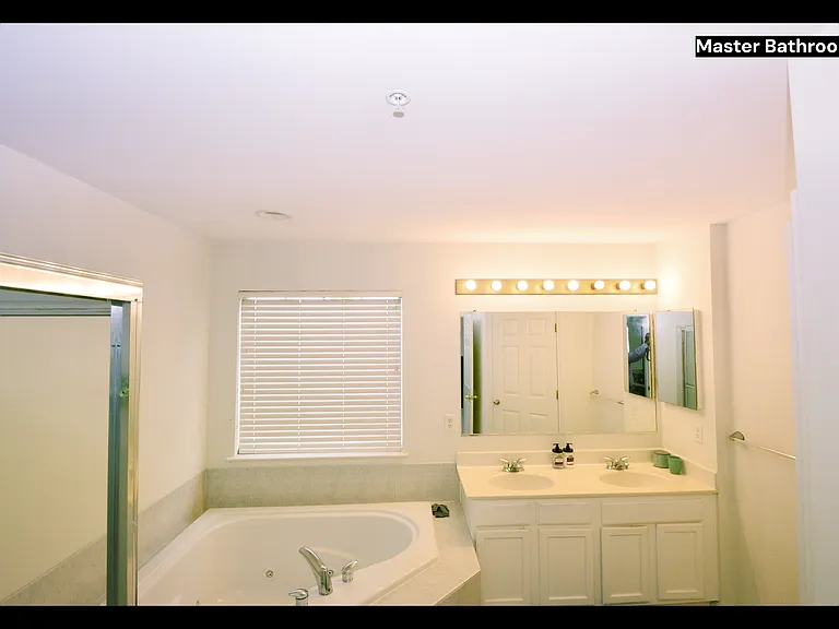 1034 Lily Way — Photo 13