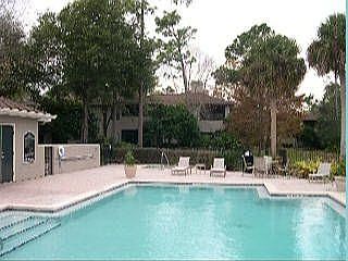 Club Pool
