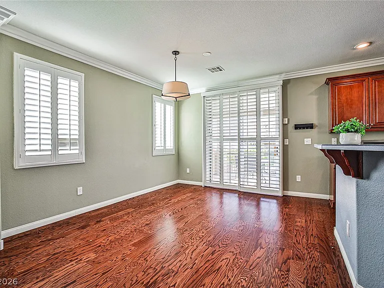 10131 Hollis Mountain Ave — Photo 23