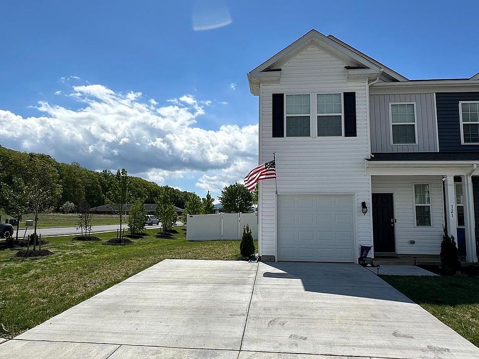 1st image of 121 Caterpillar Dr