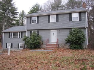 1 Ledgewood Cir, Topsfield, MA 01983