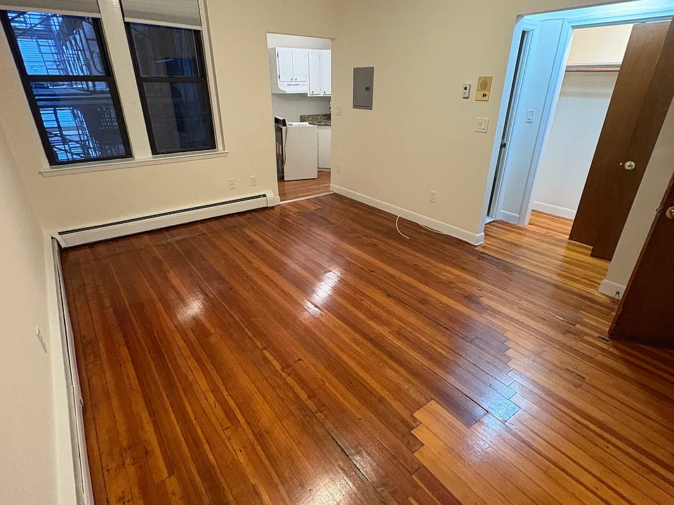 64 Brighton Ave