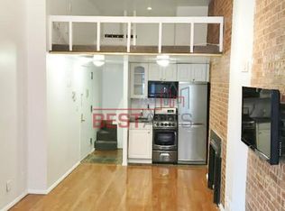 372 W 46th St #6, New York, NY 10036