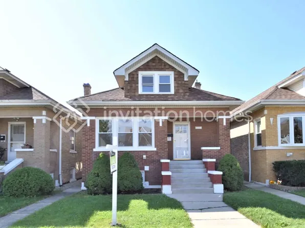 5539 W Eddy St, Chicago, IL 60641