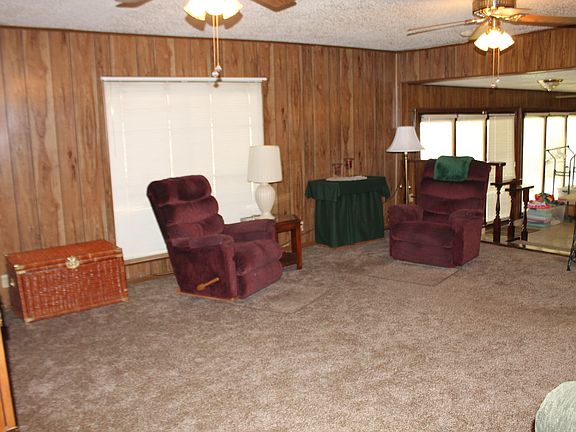 Second living area
