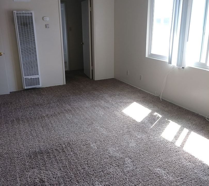 1st image of 3018 Luna Dr