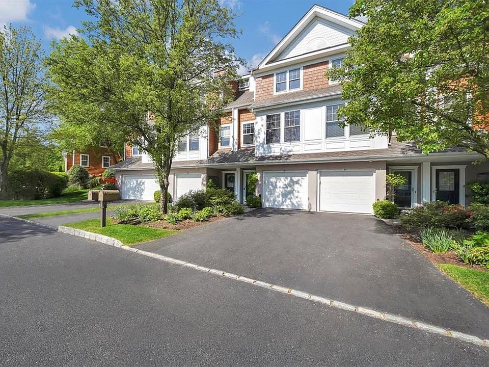 1st image of 21 Glen Hill Lane