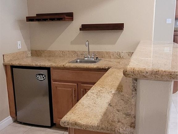 4th image of 5860 Tuscan Hill Ct