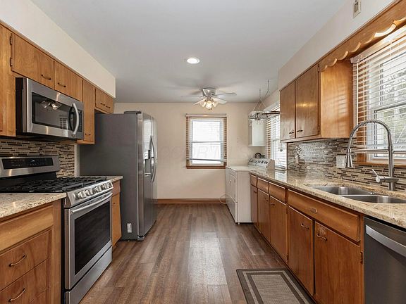 5th image of 274 Kanawha Rd