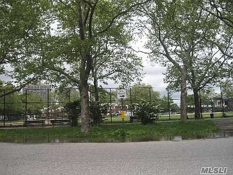 2nd image of 71-21 Little Nck