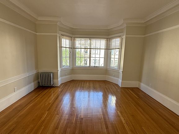 4th image of 1871 Sacramento St