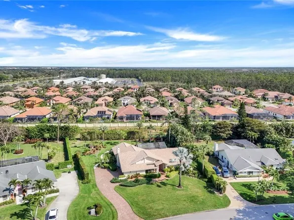 1933 Empress CT, NAPLES, FL 34110