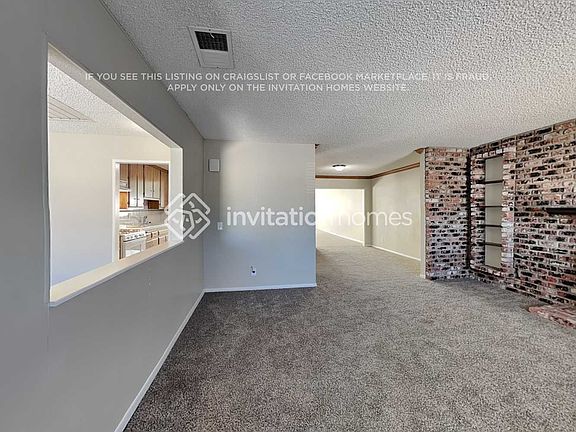 4th image of 11060 Davis St