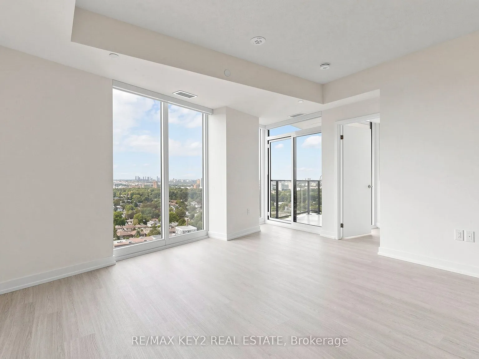 2 bed, $2,395 — Photo 2