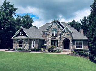 2140 Tee Dr, Braselton, GA 30517