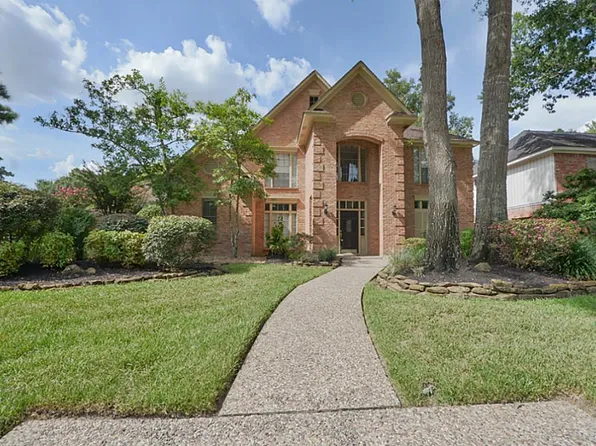 5203 Walnut Hills Dr, Kingwood, TX 77345