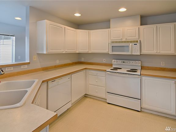 4th image of 6515 134th Pl SE Unit I5