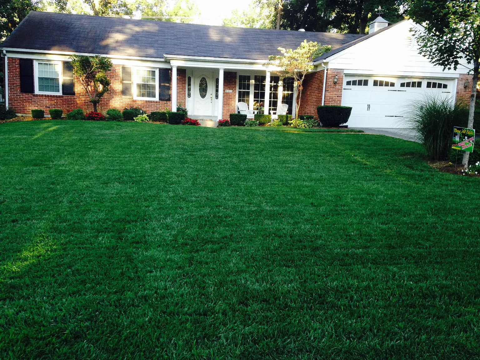 327 Nantucket Dr photo 1