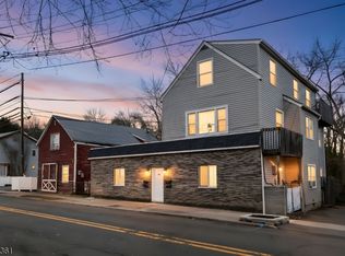 194 Saddle River Rd, Saddle Brook, NJ 07663