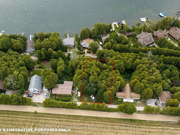 4th image of 34 Hilltop Dr