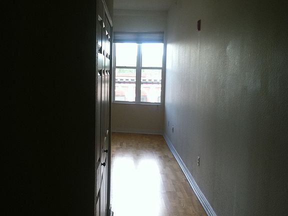 4th image of 277 North Broadway