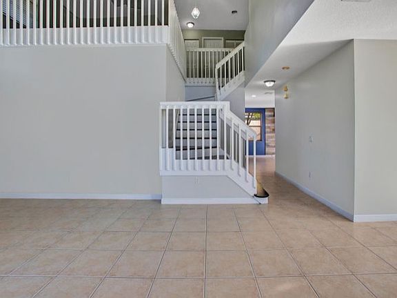 5th image of 2523 Glendale Pl