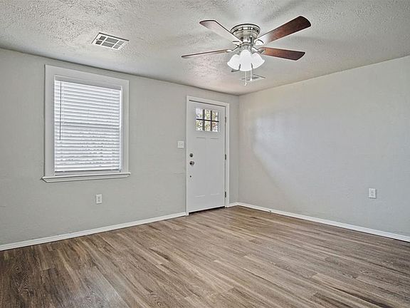 5th image of 1904 Karen Dr