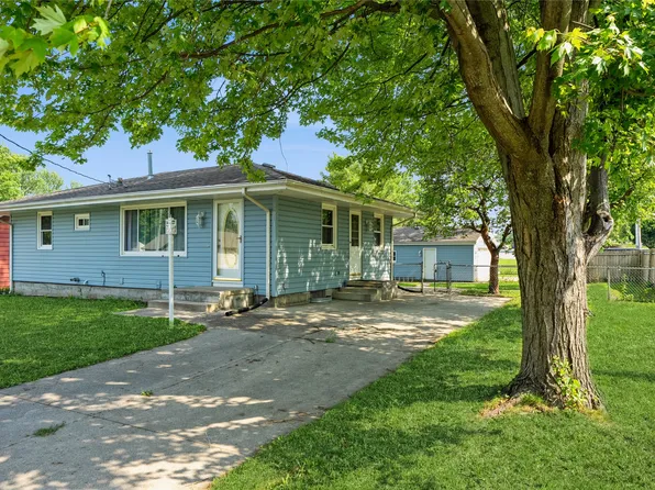 2601 E Douglas Ave, Des Moines, IA 50317