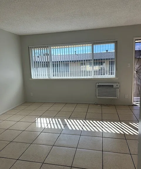 7617 Newlin Ave #6 — Photo 5
