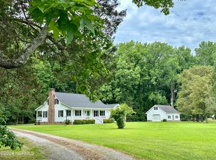 1520 Cooper Hill Rd, Windsor, NC 27983