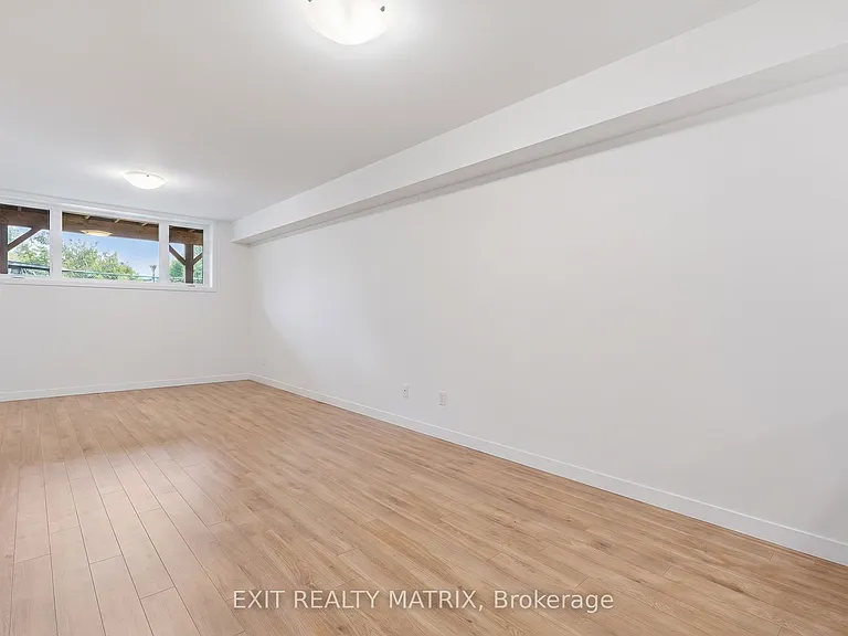 49 Cambridge St #A — Photo 11