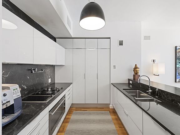 3rd image of 240 Park Ave S APT 11B