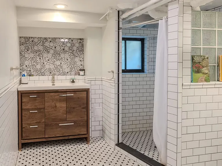 7626 N Greenview Ave #1 — Photo 17