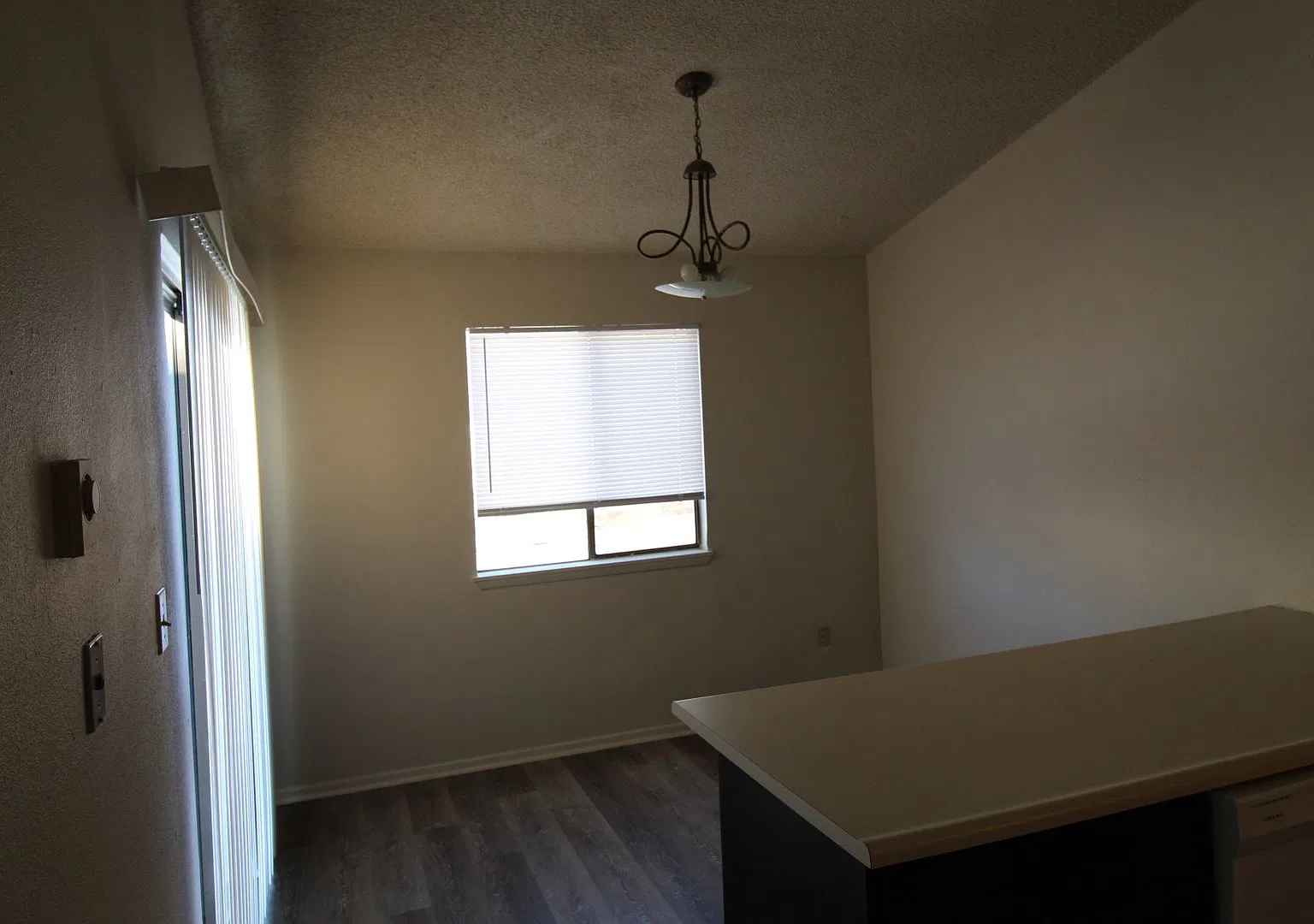 2332 Linda Vista — Photo 2