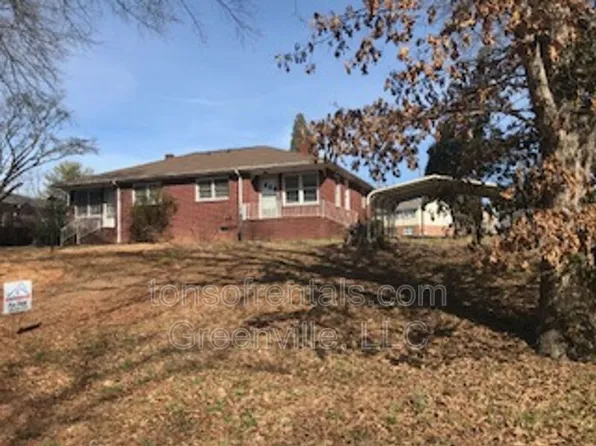 173 Griswold Cir, Spartanburg, SC 29302