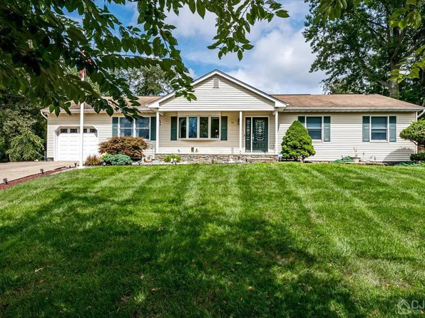 94 Buena Vista Ave, Piscataway, NJ 08854