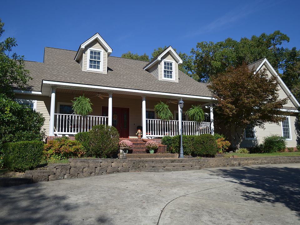 1st image of 194 St Andrews Ln