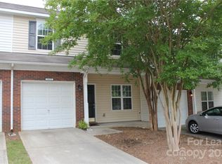 10570 Bunclody Dr, Charlotte, NC 28213