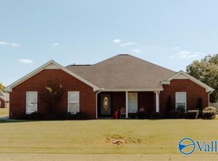 18331 Belmont Cir, Athens, AL 35613
