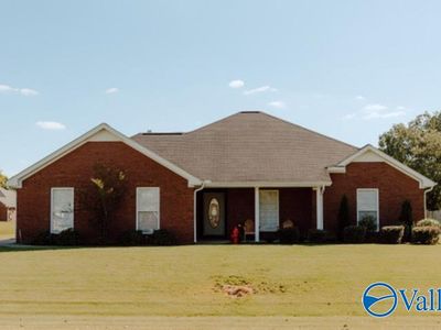 18331 Belmont Cir, Athens, AL, 35613