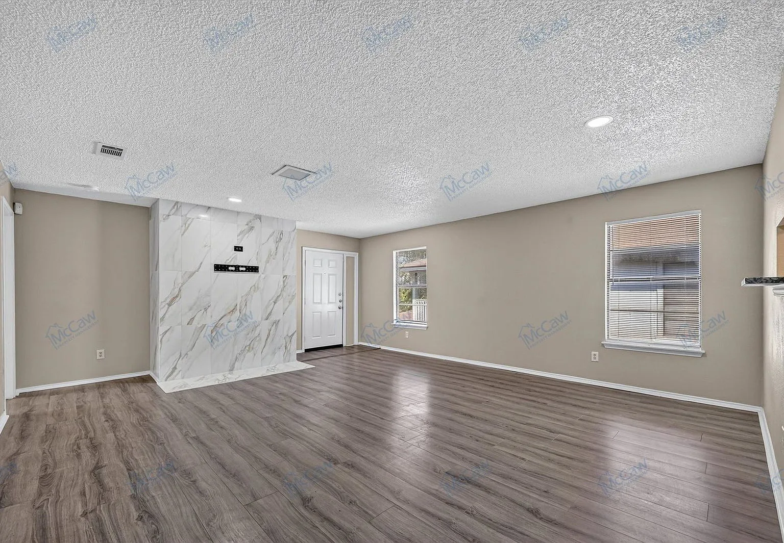 2 bed, 2.0 bath, 1280 sqft, $1,750 — Photo 3