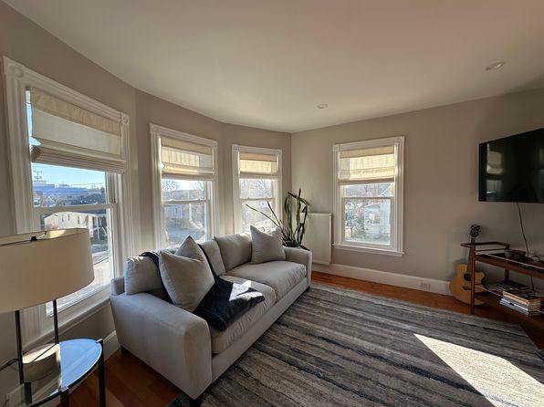 41 Powsland St #2