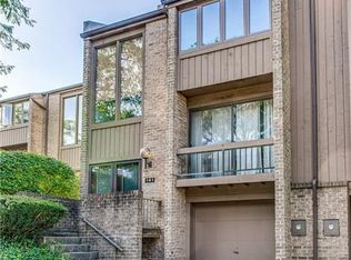 141 Locust Ct, Pittsburgh, PA 15237