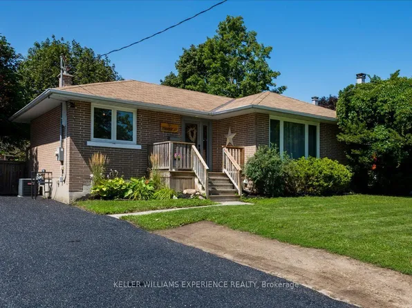 92 Johnson St, Barrie, ON L4M 4R3
