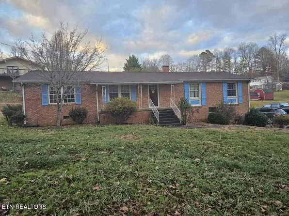 215 S 15th St, Middlesboro, KY 40965